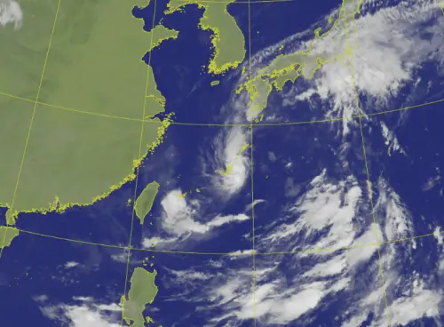 颱風強制讓台灣降溫！新竹關西清晨只有20度　台北明結束下雨模式