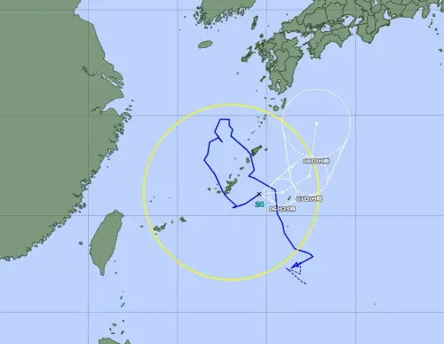 ▲科羅旺颱風未來將重新北上，周一、周二靠近日本九州時逐漸減弱為熱帶性低氣壓。（圖／日本氣象廳）