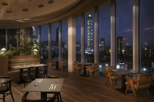 ▲SALT&STONE進駐大巨蛋帶來Casual Dining餐飲體驗。（圖／開展集團casualrestaurants.com）