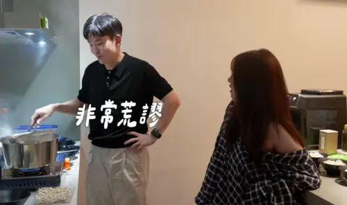 ▲Joeman（左）說他重看自己跟蕭伊的對話，也覺得當時的他非常荒謬。（圖／翻攝自Joeman YouTube）