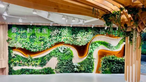 壽山動物園解說教育中心嶄新亮相　展出黑熊「小山」骨骼標本
