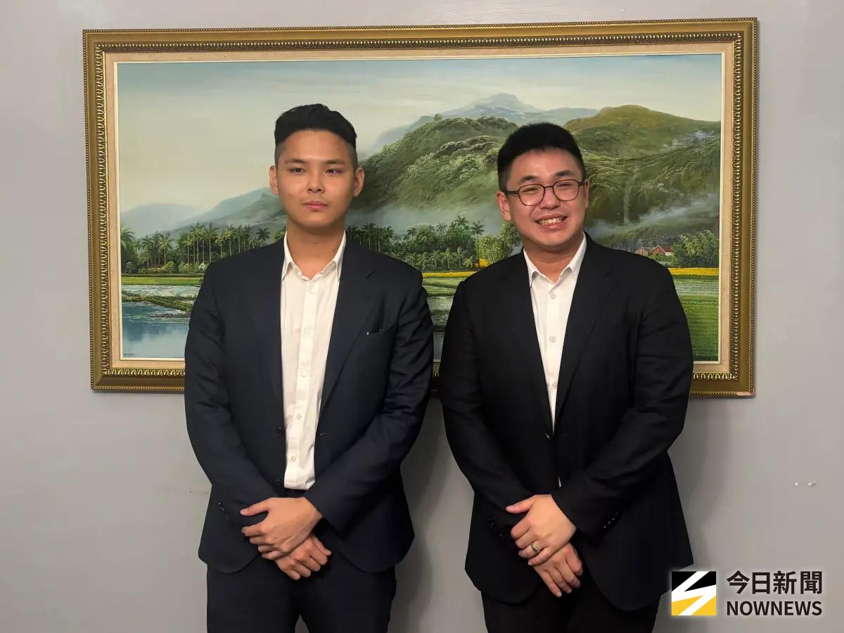 ▲岱宇董事長林佑穎（右）與Santi Innovation執行長林佑霖（左）。（圖／記者李青縈攝）