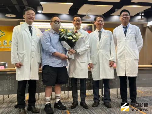 香港糕點師傅眼內有黑痣！檢查惡性黑色素瘤　跨海求醫保住視力