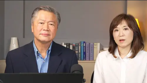 ▲周玉琴（右）還原遭資遣的經過，透露到被告知當天，公司高層是有備而來。（圖／賴岳謙YT）