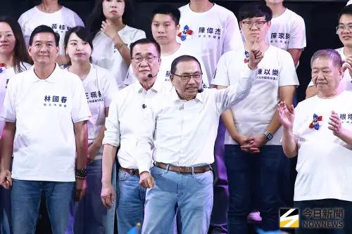 力挺李四川！侯友宜大讚「比我更會做事」：請把你那票投給他