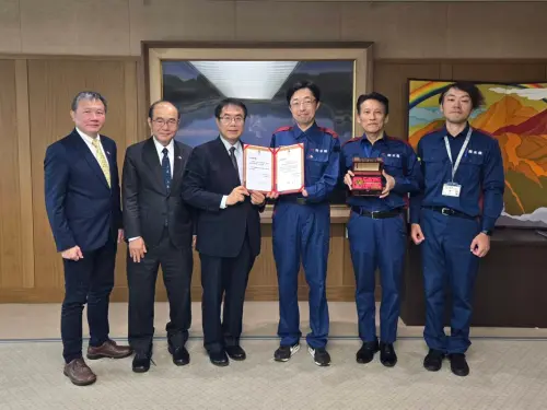 ▲ 台南市長黃偉哲親赴熊本轉達台南關懷。（圖／南市府提供）