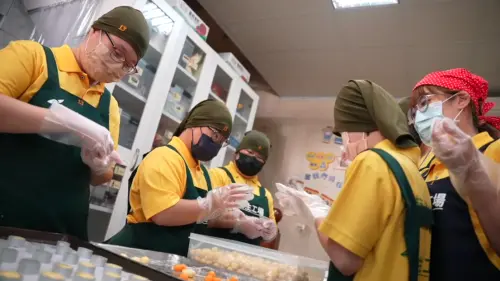 月餅風暴1／聞總統府不買嘆「人不是你殺的」！小作所捲藍綠惡鬥