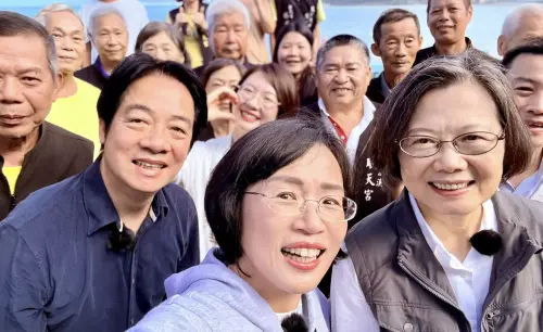 賴清德請吃螃蟹小英也來了　蘇巧慧：哪道會加香菜？