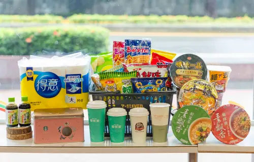7-11中秋連假優惠！美式拿鐵買9送9、可寄杯　比臉大雞排第2件5折