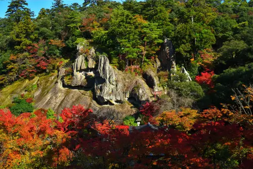 ▲千年「那谷寺」楓紅美景是北陸絕美賞楓名勝，最佳觀賞時刻為每年約10月下旬至11月下旬。（圖／石川縣官方旅遊指南www.ishikawatravel.jp）