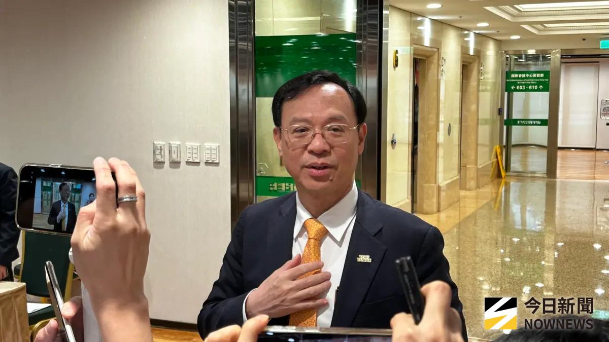 ▲衛福部長石崇良說，健康幣首波招商說明會有近百家企業，第一階段以5大通路優先。（圖／記者張乃文攝）