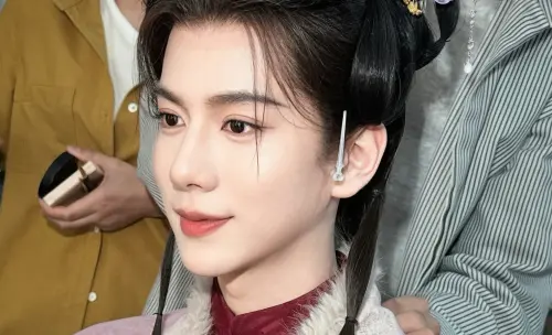 《蘭香如故》沒把觀眾當白痴！男配角扮女裝被讚爆：比譚松韻還美