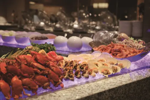 4飯店buffet推9月教師優惠！限7天吃到飽買一送一　軍警同享優惠