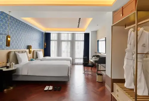 ▲OKU HOTEL推出最新優惠住房活動「一泊二食微醺住房專案」（圖／OKU HOTEL提供）