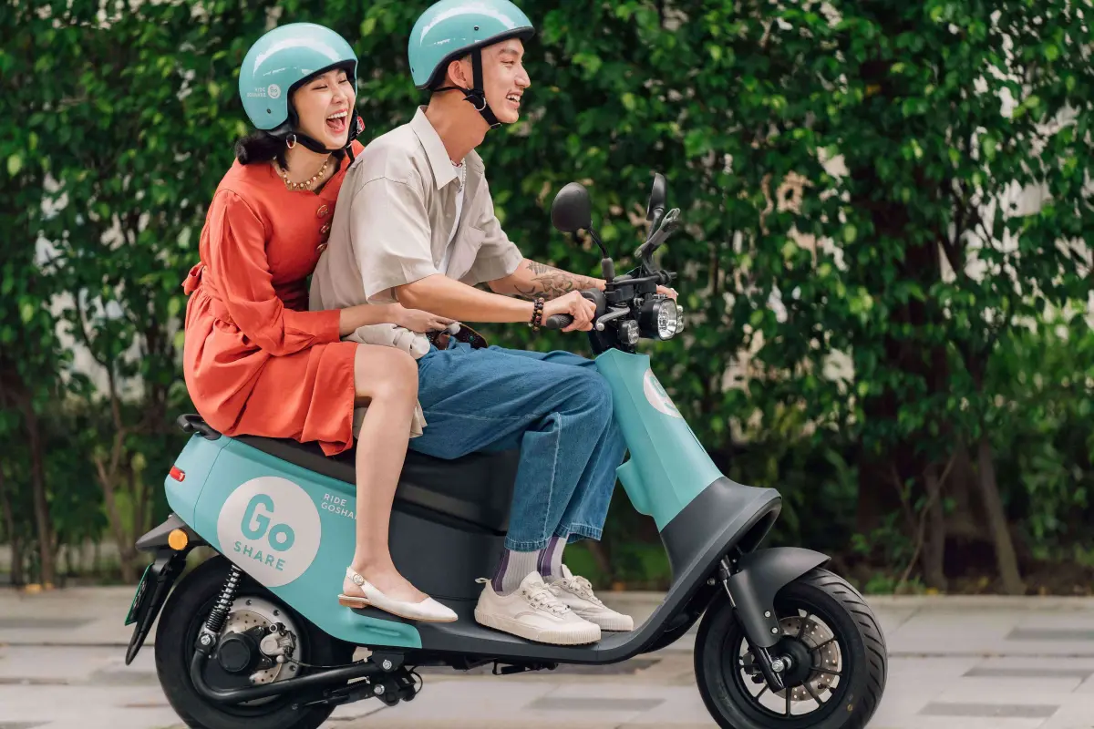▲GoShare響應9月22日世界無車日，推出全台隨借隨還車款騎乘半價優惠，綠牌車款最低10元起、白牌車款15元起。（圖／GoShare提供）