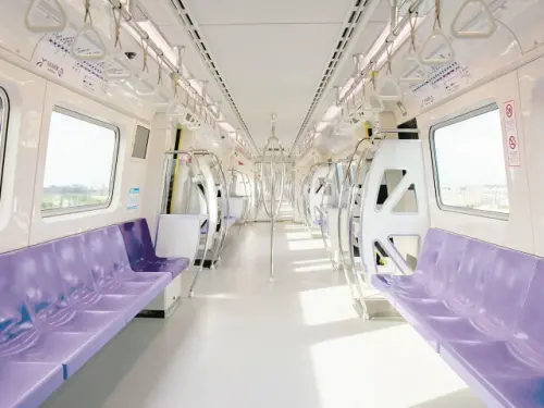 日本人超想要！台灣捷運車廂「四叉立柱」設計爆紅　通勤族苦笑了