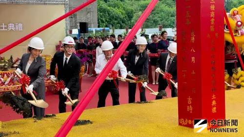 ▲「左營高鐵科技之心商三A、B土地都市更新案」今（21）日上午於B基地現場隆重舉行動土典禮。（圖／記者陳美嘉攝，2026.09.21）
