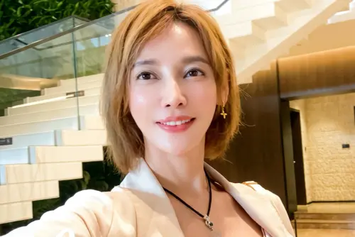 遭掐脖子家暴送醫！李沛綾前夫昔開民宿賠上億　竟要她回演藝圈賺