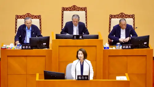 屏東明年健保福利再加碼　65歲以上長者全面補助