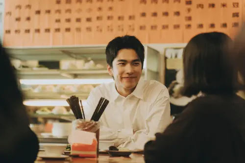 ▲電影在日本上映時，曾敬驊特地寫下親筆信給岸井與導演，真摯且貼心的舉動令兩人都大呼感動。（圖／華映娛樂提供）