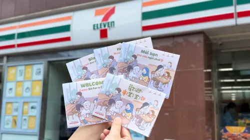 ▲統一超商好鄰居文教基金會以《歡迎來坐坐》為主題推出全新手掌繪本，繪製六大常見的超商情境劇。（圖／7-11提供）