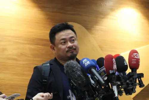 最低工資有望破3萬　民眾黨團批洪申翰搶先放話：不是部長送紅包