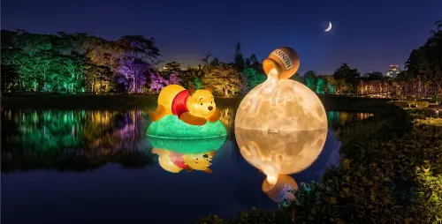 嘉義光織影舞9/25登場！9公尺高巨型維尼　10展區、表演卡司一覽