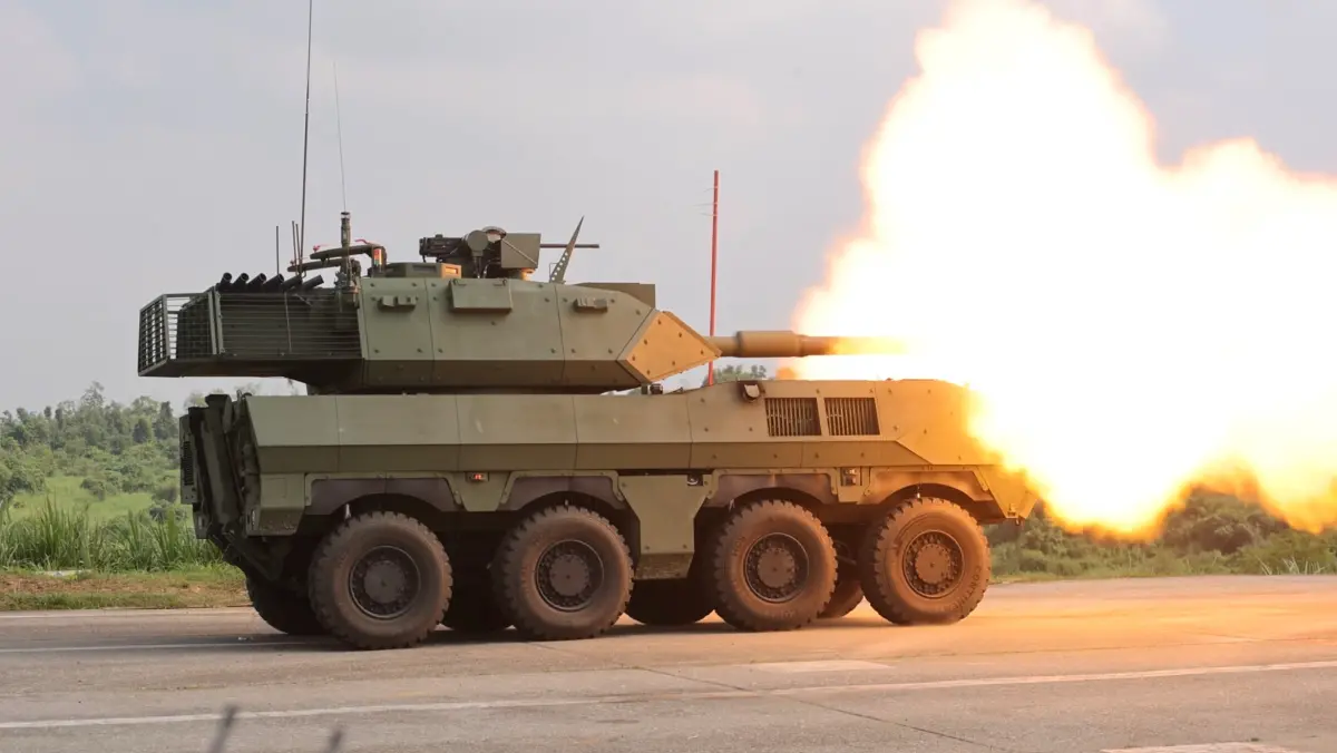 ▲軍備局今進行「（獵豹）105公厘輪型戰車」量產車型性能展示，沒想到彈藥擊發時卻發生意外。（圖／翻攝畫面）