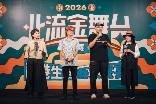 ▲蘇打綠樂團團長阿福（右二）、董事長樂團吉董（左二），對於發掘新好聲音這塊不遺餘力。（圖／北流提供）