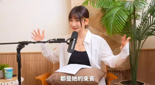 ▲愛莉莎莎在蕭伊、Joeman剛交往沒多久就得知消息，與雙方都有私交的她，近日邀請到蕭伊上podcast節目。（圖／莎晨報YT）