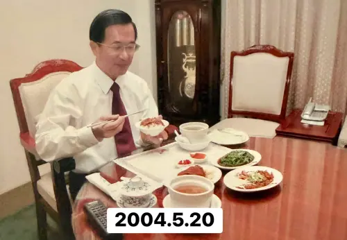陳水扁22年前就吃鬍鬚張！見藍營政治人物搶吃　他忍不住開酸了