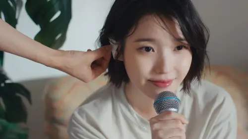 IU公開耳疾惡化治療模樣！劉寅娜紗布貼愛心「我會治好妳」超感人
