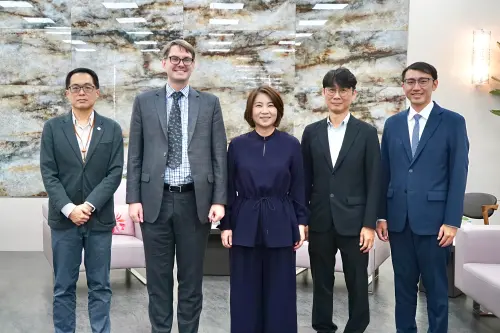 AIT高雄新任分處長拜會周春米　深化地方交流