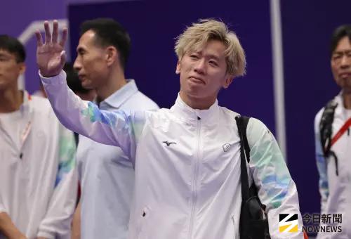 李智凱亞運金牌3連霸夢碎！兒女大喊「爸爸加油」　一度哽咽落淚