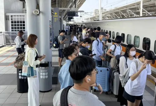 連假高鐵根本變捷運！乘客「公認最大敗筆」曝　官方仍不改遭罵爆