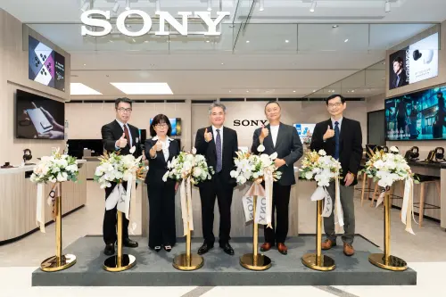 ▲全新 Sony Store 台北大巨蛋直營店正式進駐遠東 Garden City，並於今（22）日盛大開幕。（圖／台灣索尼股份有限公司提供）