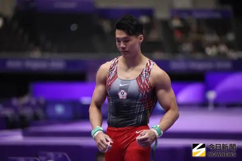 ▲愛知·名古屋亞運男子體操吊環項目決賽，中華隊選手唐嘉鴻意外掉槓無緣獎牌 。（圖／記者朱永強攝 ,2026.09.25）