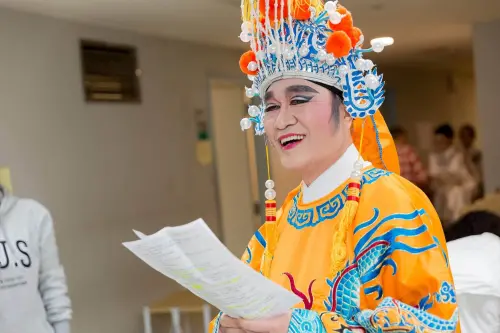 李四川中秋披龍袍！自曝連演4年皇帝　原因笑翻：因為台詞少