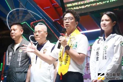 中庄仔福德宮董仔力挺沈伯洋！怨蔣萬安到選舉才來