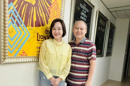 赴寬宏藝術請益演唱會經濟　柯志恩：讓人潮、錢潮留下