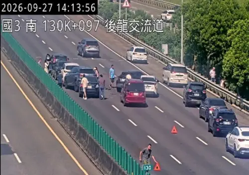 國5北向紫爆時速剩10公里　明下午高乘載管制、加開馬祖返台船班
