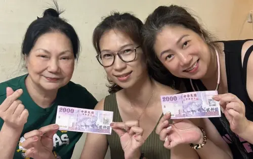 S媽睽違7個月現身！小S表妹曬中秋烤肉照　親友感動：願意走出來