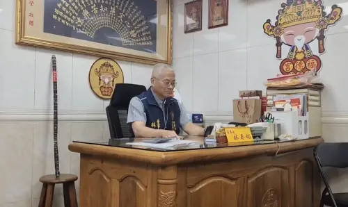 40節甘蔗被蔣萬安隨手丟？她心疼曝80歲長輩心意：請好好對待