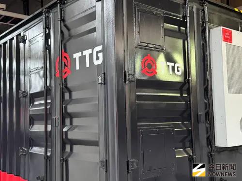 ▲大同AI基礎建設解決方案「TTG AIDC CUBE」。（圖／記者李青縈攝）