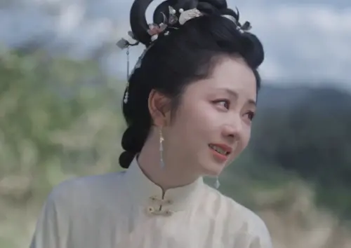 ▲譚松韻當了太久的「許蘭香」，已經忘記沈嘉蘭的生辰了。（圖／翻攝自微博）