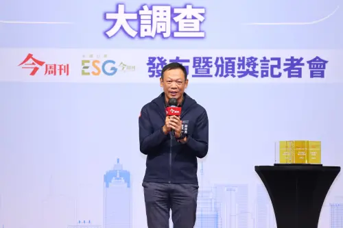 ▲副秘書長張家興代表出席頒獎典禮，感謝各獲獎城市在推動永續發展道路上，透過競爭與交流合作，帶給高雄寶貴且值得學習的經驗（圖／今週刊提供）