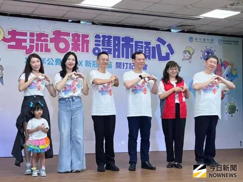 ▲今年公費流感疫苗總計採購705萬150劑，為歷年採購量首次超過700萬劑，其中加強型流感疫苗將優先提供長照及安養機構65歲以上長者公費接種。（圖／記者張乃文攝）