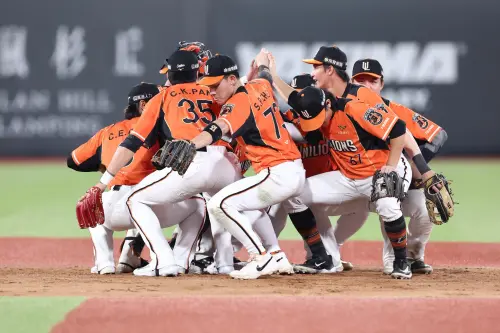 統一險勝味全「季後賽聽牌」！樂天擊退台鋼　與兄弟剩下1場勝差