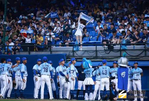 影／富邦5成勝率失守！主場最終戰逼哭錢公：磨10年劍卻擦身而過