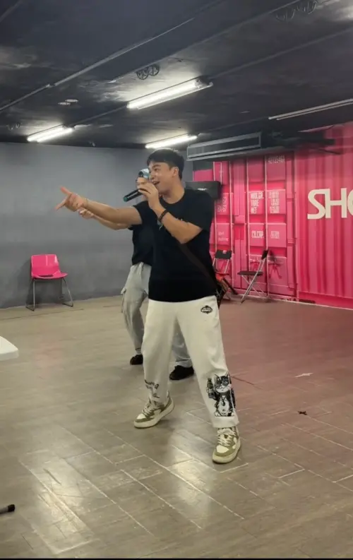 ▲張峰奇忙著排練舞台劇，駁斥二度出家傳聞。（圖／本人提供）